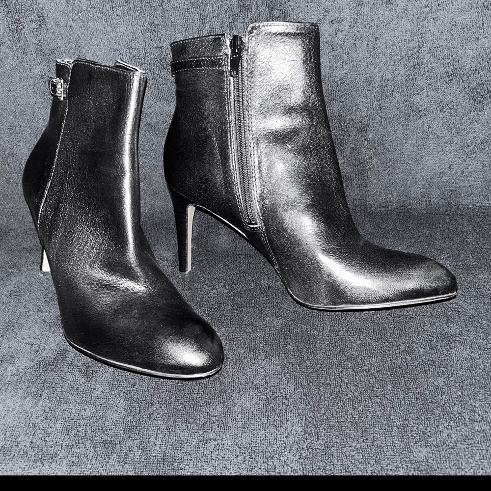 DRESSY HEELED ANKLE BOOTS